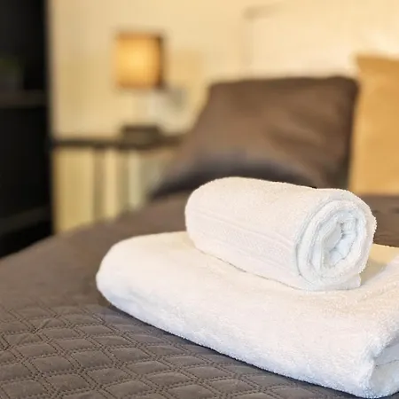 Tt Living Apartments Bonitas & Divinitas I 2 Schlafzimmer I Kueche I Vollbad I Waschmaschine Rellingen Buitenkant foto